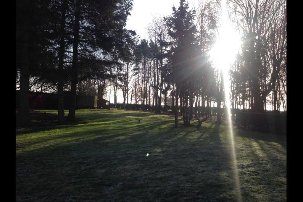 Villa Brownhills Eaton  Esterno foto