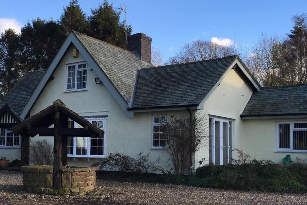 Villa Brownhills Eaton  Esterno foto
