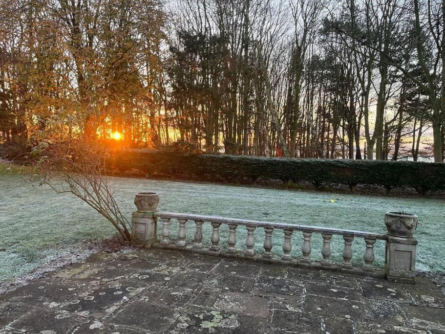 Villa Brownhills Eaton  Esterno foto